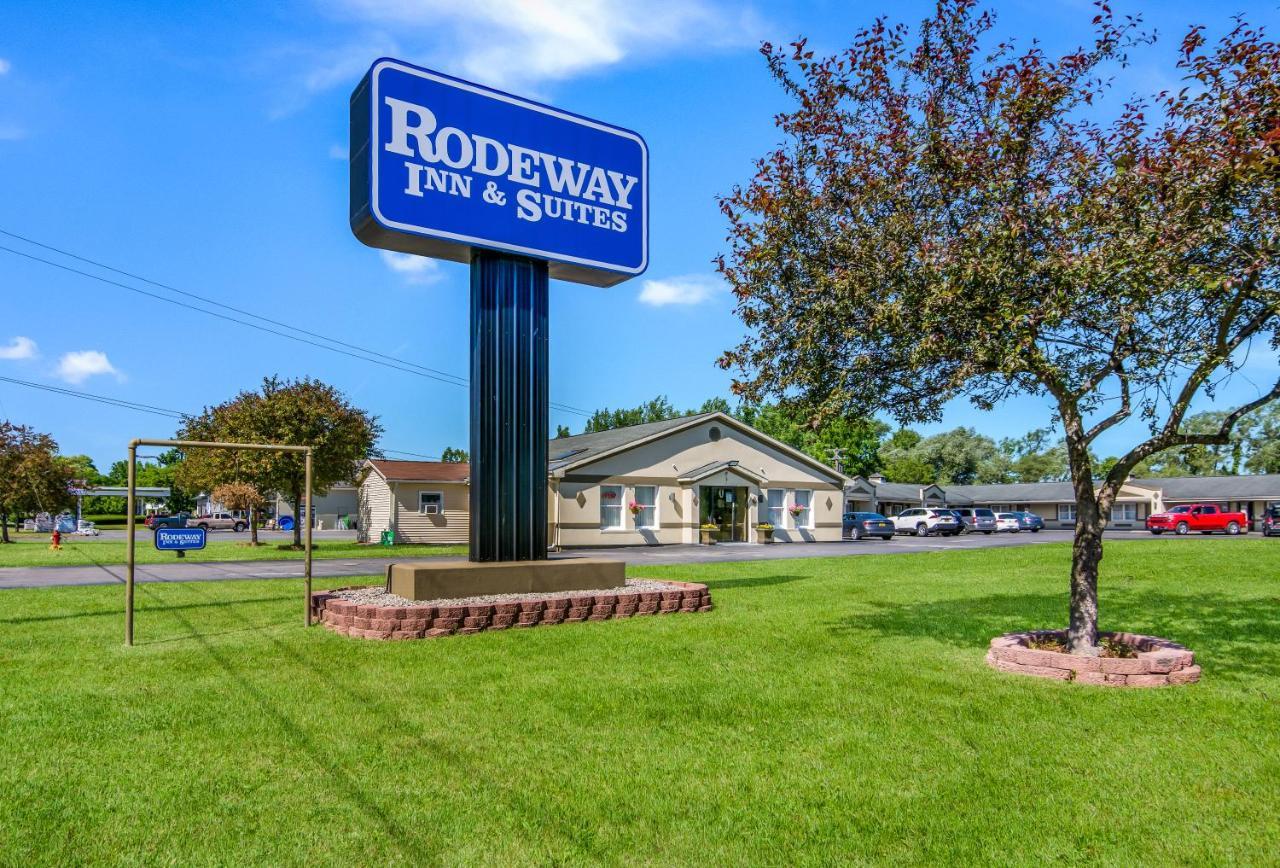 Rodeway Inn Weedsport Eksteriør billede