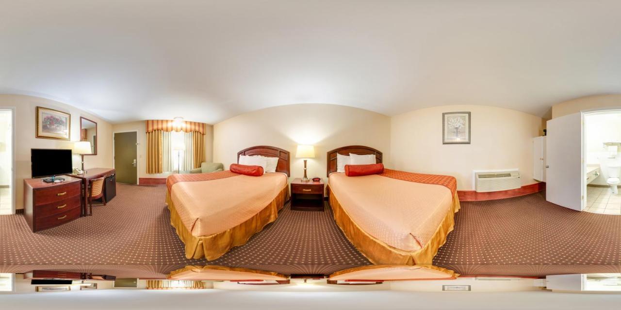 Rodeway Inn Weedsport Eksteriør billede